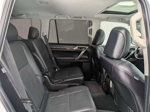 Used 2018 Lexus GX 460 Premium AWD/4WD image 21