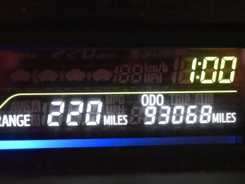 Used 2012 Toyota Prius V Three FWD image 16