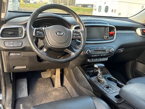 Used 2020 Kia Sorento SX image 15