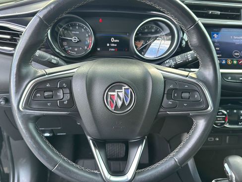 Used 2022 Buick Encore GX Essence image 17