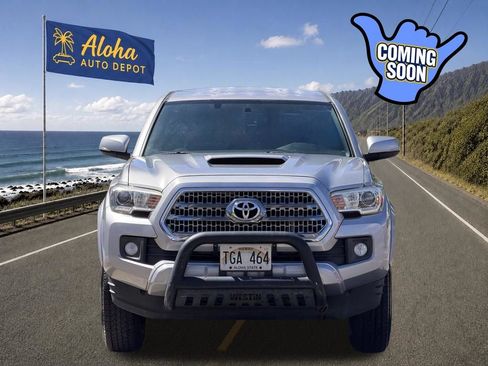 Used 2017 Toyota Tacoma TRD Sport RWD image 7
