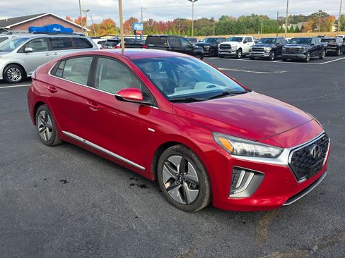 Used 2020 Hyundai Ioniq SEL image 8