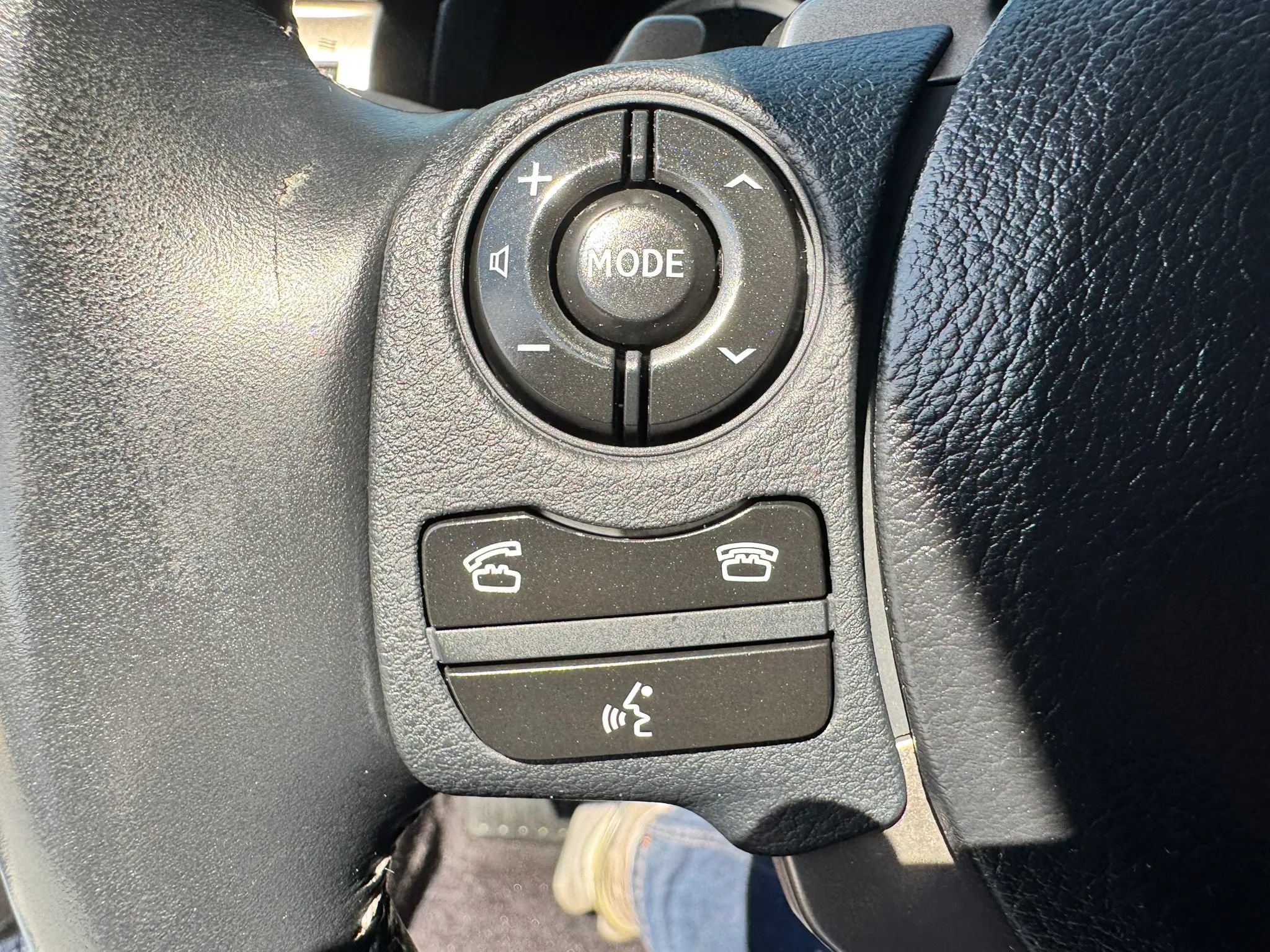 Used 2014 Lexus IS 250 w/ Navigation Package RWD image 37