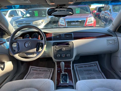 Used 2009 Buick Lucerne CX FWD image 28