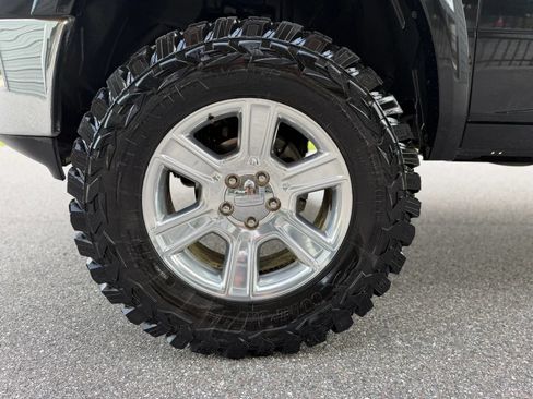 Used 2015 RAM 1500 Laramie Longhorn w/ Convenience Group AWD/4WD image 25