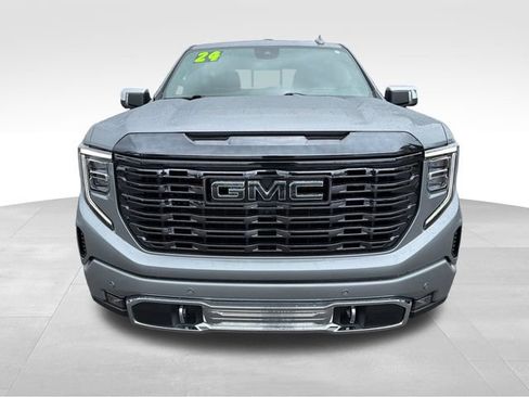Used 2024 GMC Sierra 1500 Denali Ultimate AWD/4WD image 2