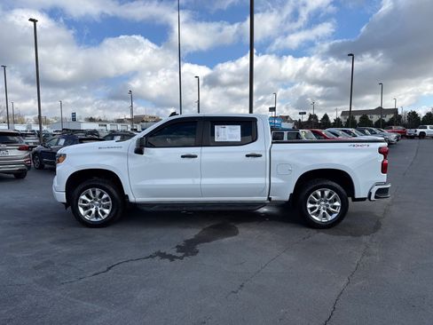 Used 2023 Chevrolet Silverado 1500 Custom image 6