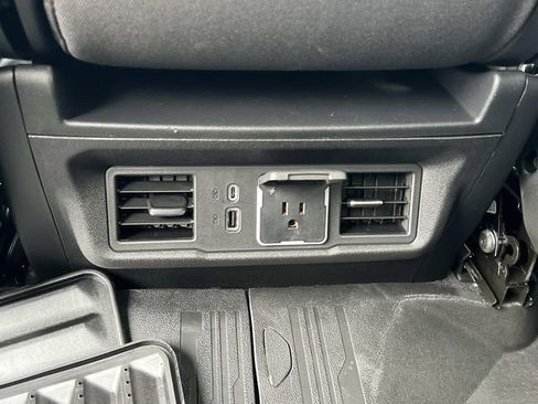 New 2026 GMC Sierra 1500 Elevation image 13