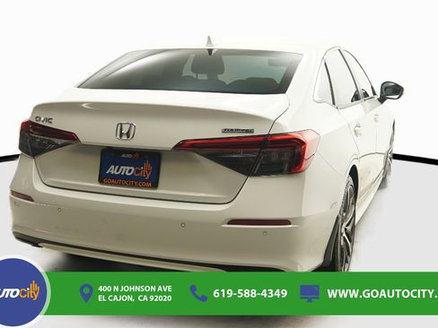 Used 2024 Honda Civic Touring image 10