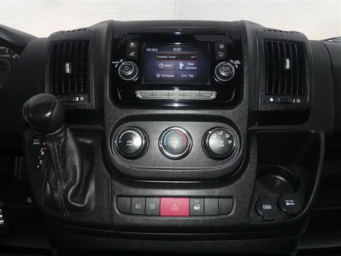 Used 2018 RAM ProMaster 2500 w/ Premium Appearance Group image 31