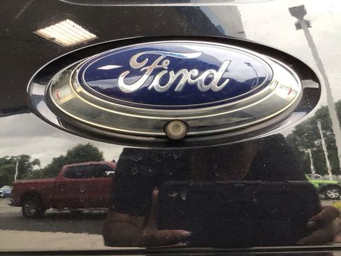 Used 2014 Ford F250 Lariat w/ Chrome Package AWD/4WD image 40
