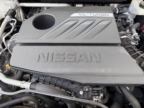 Certified 2022 Nissan Rogue SV image 34