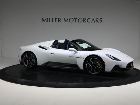 Used 2023 Maserati MC20 Spyder RWD image 15
