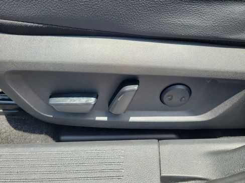 Certified 2021 Nissan Rogue SL w/ Premium Package FWD image 15