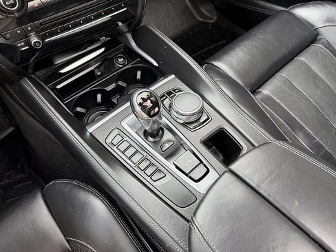 Used 2017 BMW X5 M AWD/4WD image 18