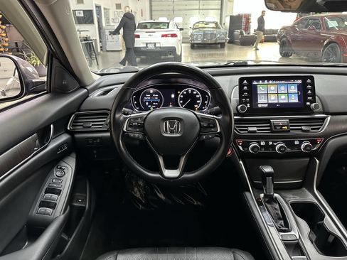 Used 2020 Honda Accord EX-L image 19