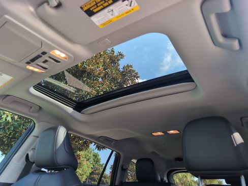 Certified 2026 Toyota Highlander XLE AWD/4WD image 28