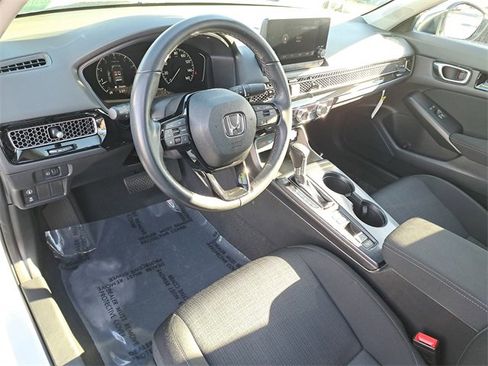 Used 2023 Honda Civic EX image 16