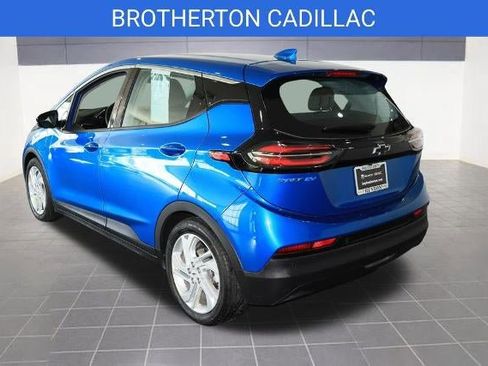 Used 2022 Chevrolet Bolt LT image 4