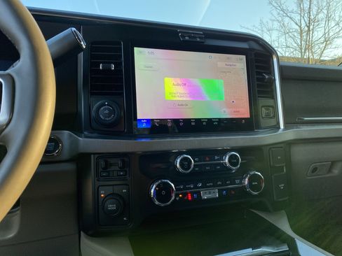 Used 2026 Ford F450 Platinum w/ Platinum Plus Package image 28