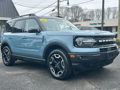 Used 2023 Ford Bronco Sport Outer Banks image 1