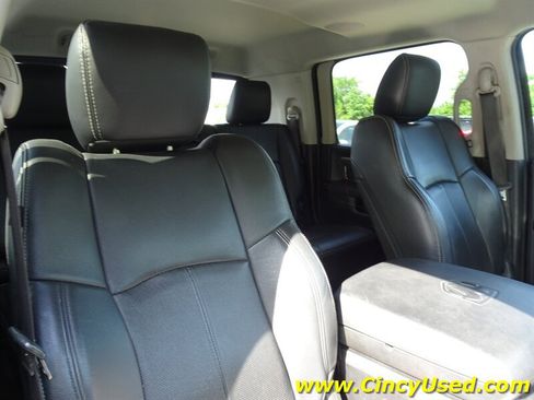 Used 2018 RAM 2500 Laramie w/ Sport Appearance Group AWD/4WD image 15