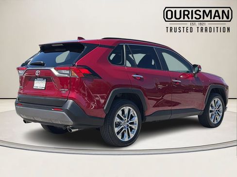 Used 2019 Toyota RAV4 Limited AWD/4WD image 5