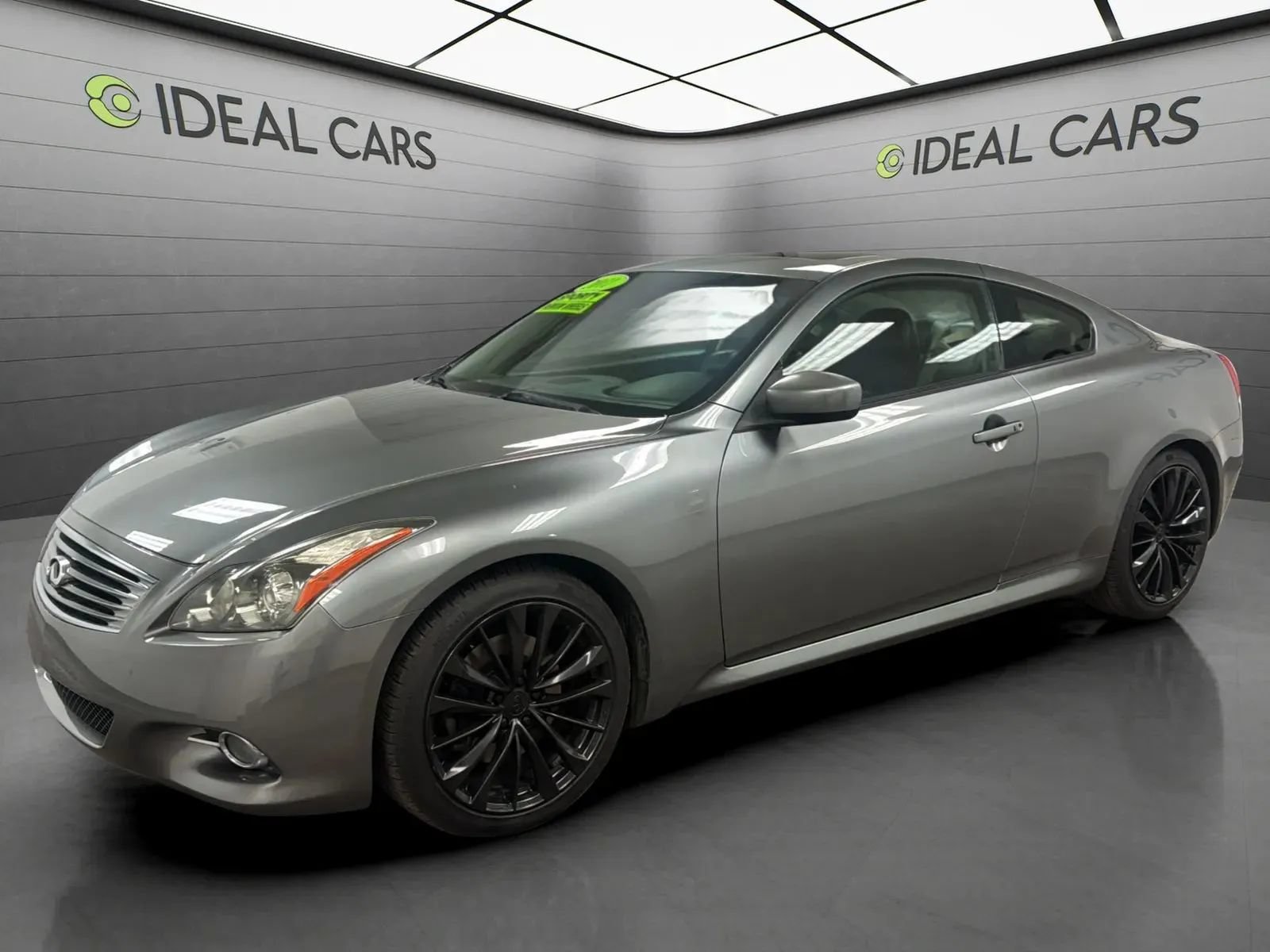 Used 2011 INFINITI G37 Journey w/ Premium Pkg RWD image 1