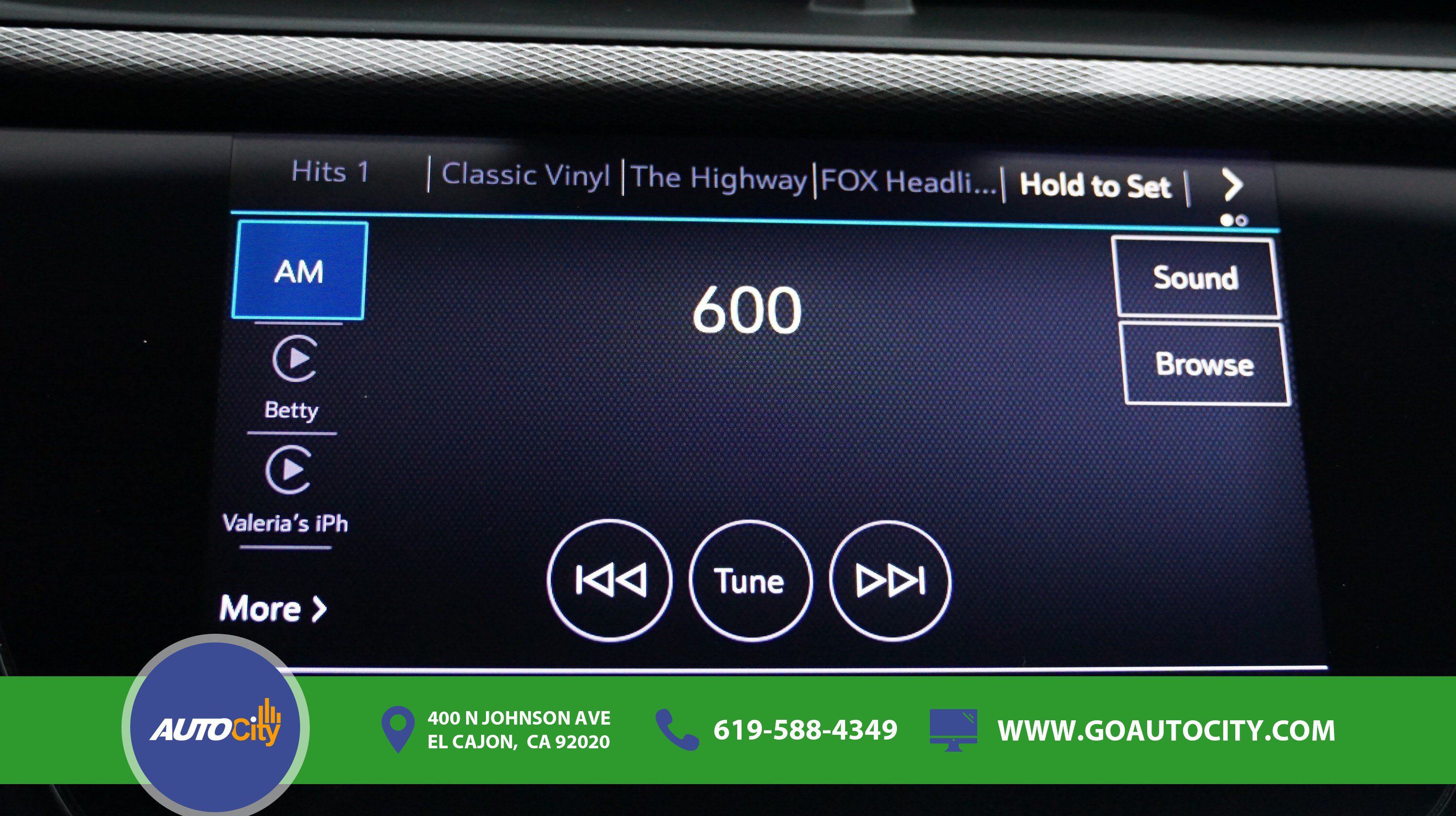Used 2023 Buick Encore GX Select w/ Sport Touring Package FWD image 11