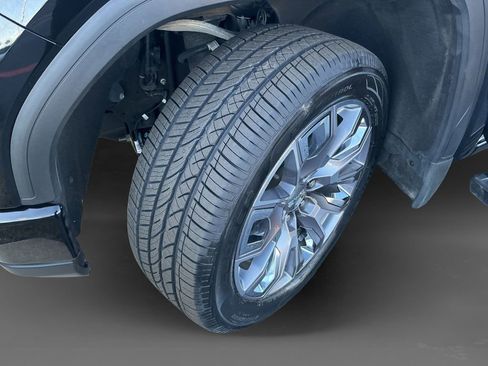 Used 2022 GMC Sierra 1500 Denali w/ Denali Reserve Package image 9