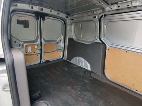 Used 2020 Ford Transit Connect XL FWD image 15