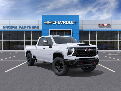 New 2026 Chevrolet Silverado 2500 ZR2 AWD/4WD image 2