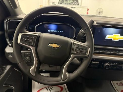 New 2026 Chevrolet Silverado 1500 LT image 17