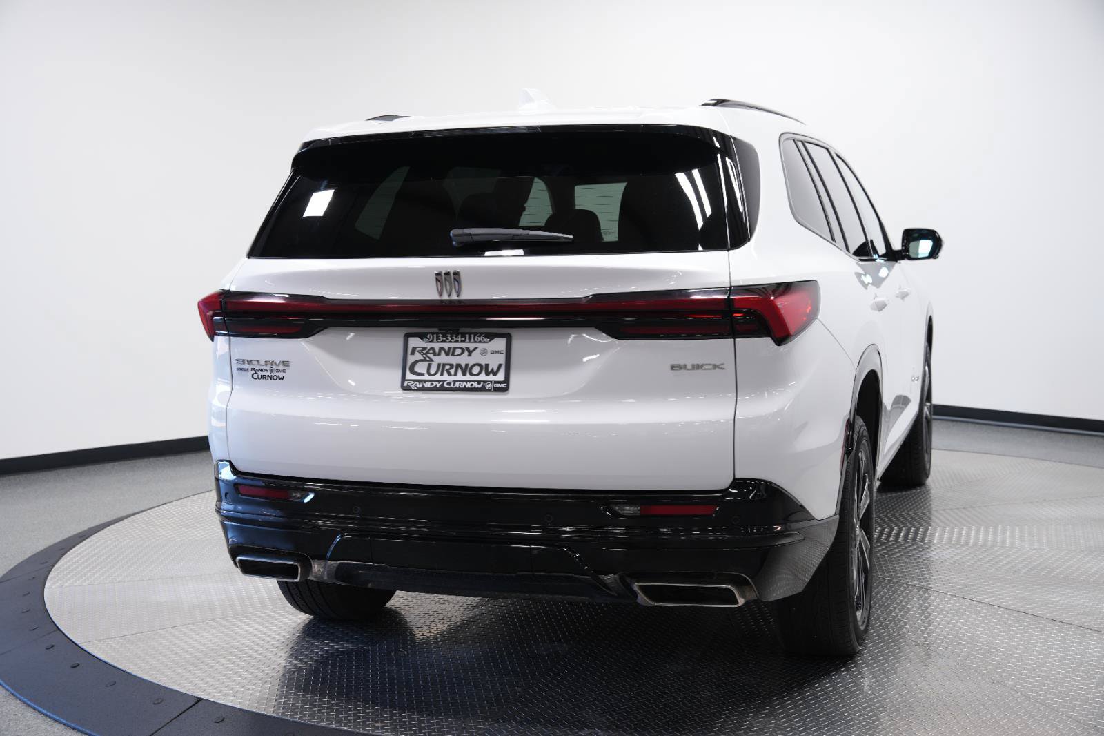 Used 2025 Buick Enclave Sport Touring AWD/4WD image 8