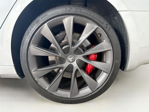 Used 2018 Tesla Model S P100D image 9