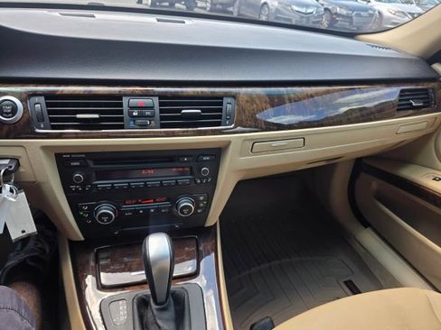 Used 2008 BMW 328i Sedan RWD image 16