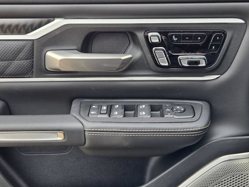 Used 2026 RAM 1500 Tungsten AWD/4WD image 25