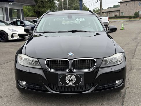Used 2012 BMW 328i xDrive Wagon AWD/4WD image 3