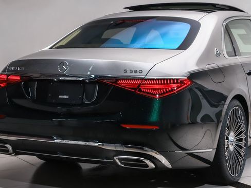 New 2026 Mercedes-Benz Maybach S 580 4MATIC image 4