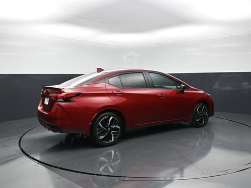 Used 2025 Nissan Versa SR w/ Trunk Package FWD image 7