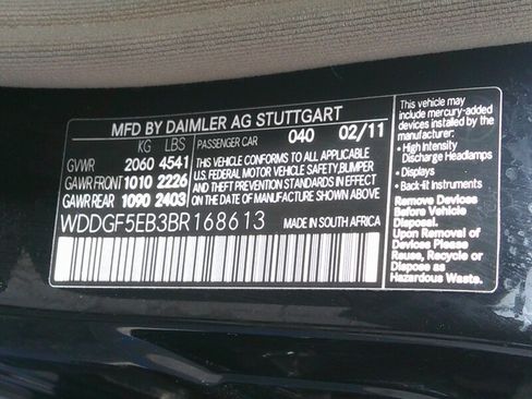 Used 2011 Mercedes-Benz C 300 Sedan image 11