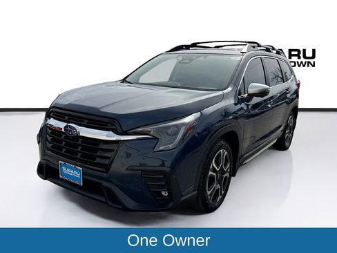 Used 2023 Subaru Ascent Limited w/ Technology Package image 3
