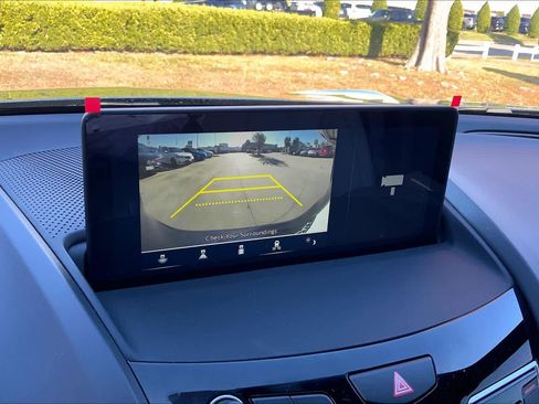 Used 2025 Acura RDX SH-AWD image 25