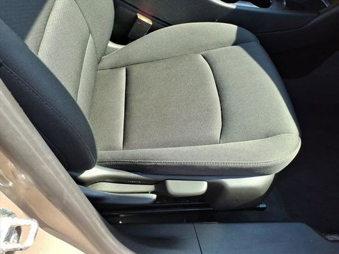 Used 2023 Chevrolet Malibu LT FWD image 14