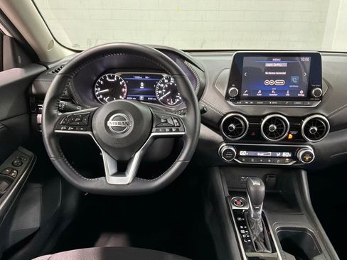 Used 2020 Nissan Sentra SV FWD image 8
