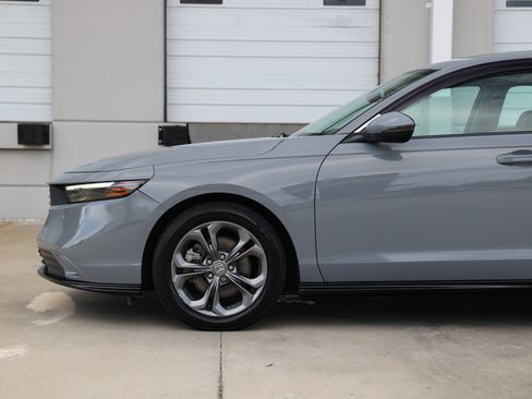 Used 2023 Honda Accord EX-L image 29