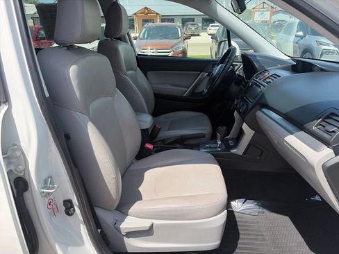 Used 2014 Subaru Forester 2.5i Limited AWD/4WD image 23