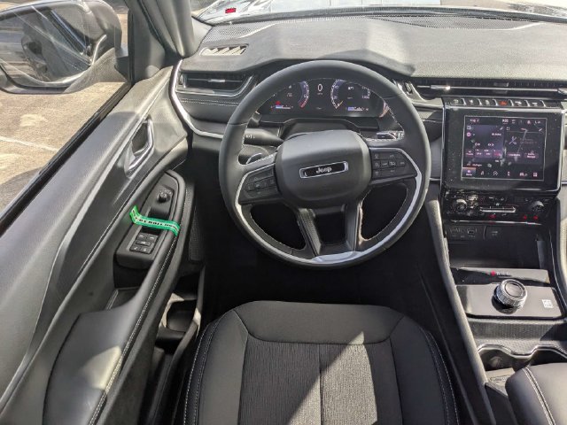 New 2026 Jeep Grand Cherokee Laredo X RWD image 18