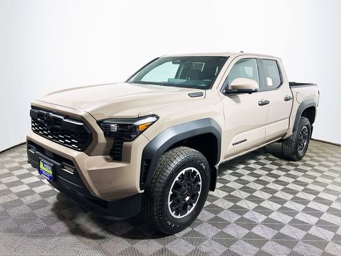 New 2026 Toyota Tacoma TRD Off-Road AWD/4WD image 4