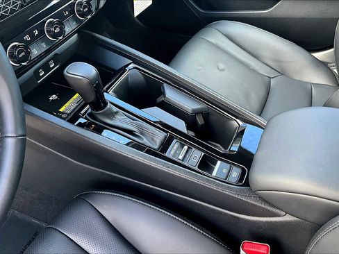 Used 2025 Honda Accord EX-L image 16